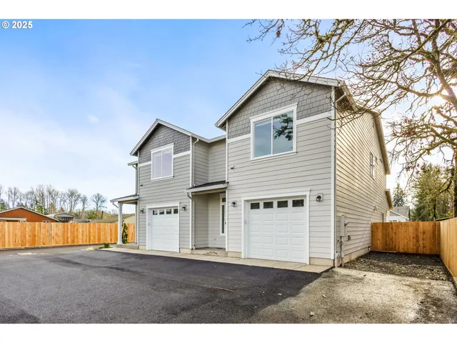 $355,000 | 3619 Green River Road, Sweet Home, OR 97386