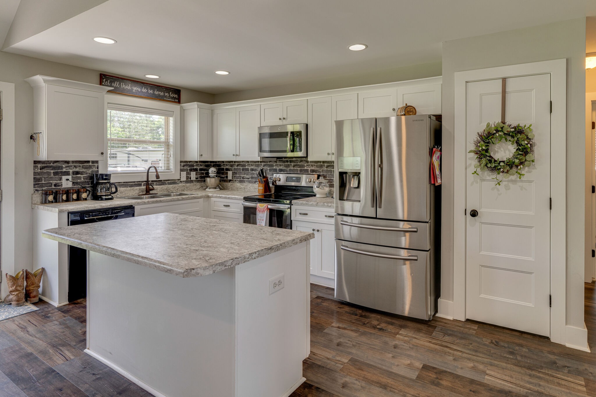10350 Canoe Branch Road Castalian Springs, TN 37031 - Photo 11 of 30 Gallery Image 11
