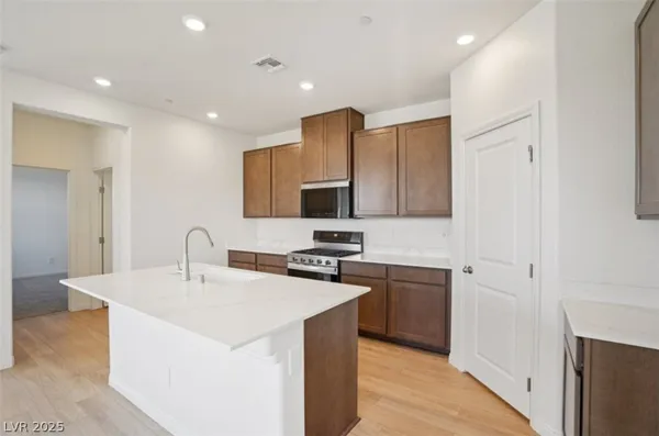 $559,750 | 3592 Mascali Avenue, Henderson, NV 89044