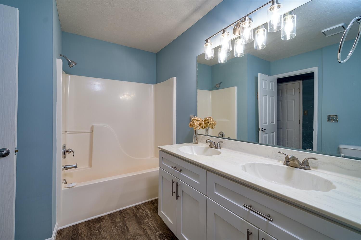 960 North Garver Road Monroe, OH 45044 - Photo 17 of 26 Gallery Image 17