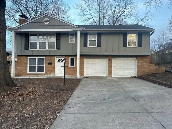 $182,000 | 7421 Hardy Avenue, Raytown, MO 64133