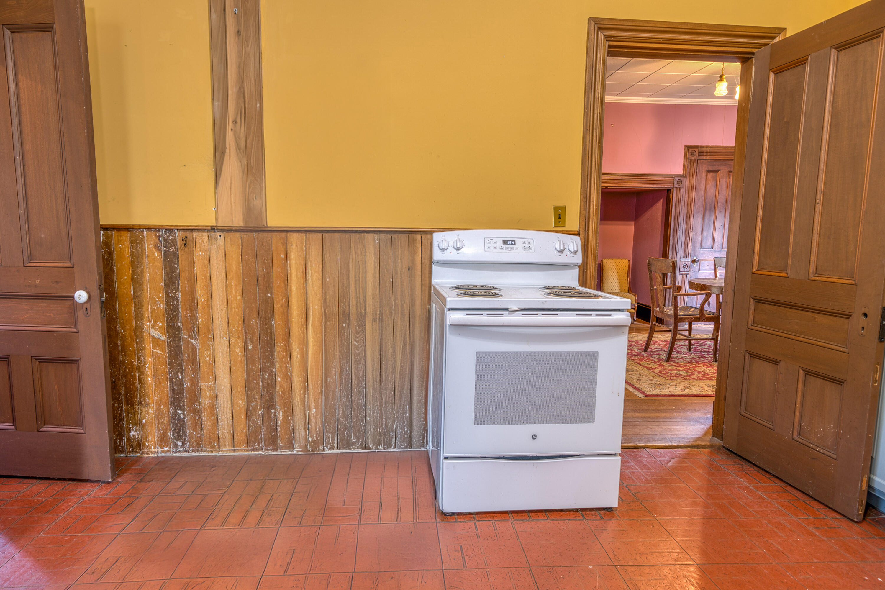 31 Franklin Street Belfast, ME 04915 - Photo 24 of 75 8110