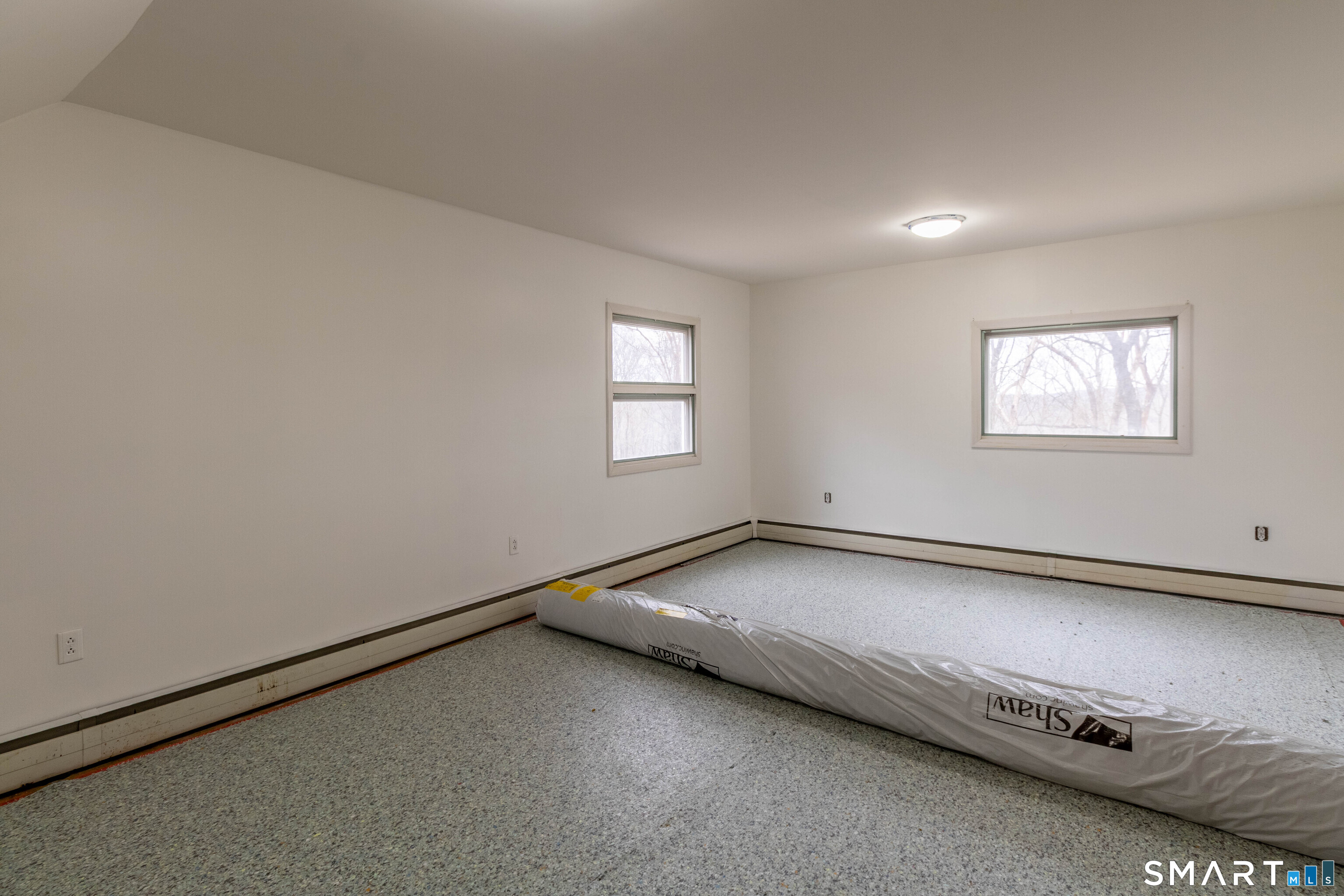 40 Sanitarium Road Windham, CT 06226 - Photo 23 of 33 an empty room with a window