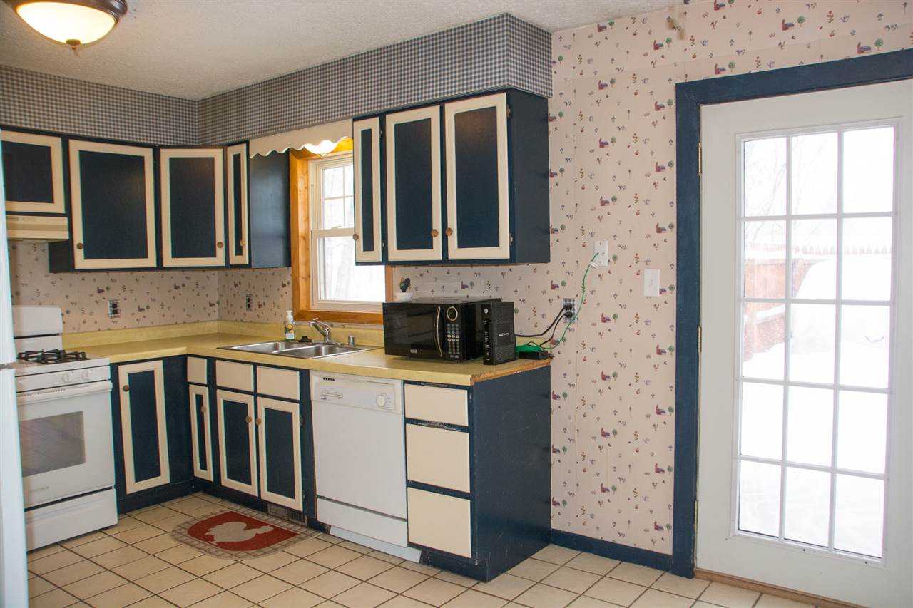 2342 Tamara Road Kalkaska, MI 49646 - Photo 5 of 28 1872032-4.JPG
