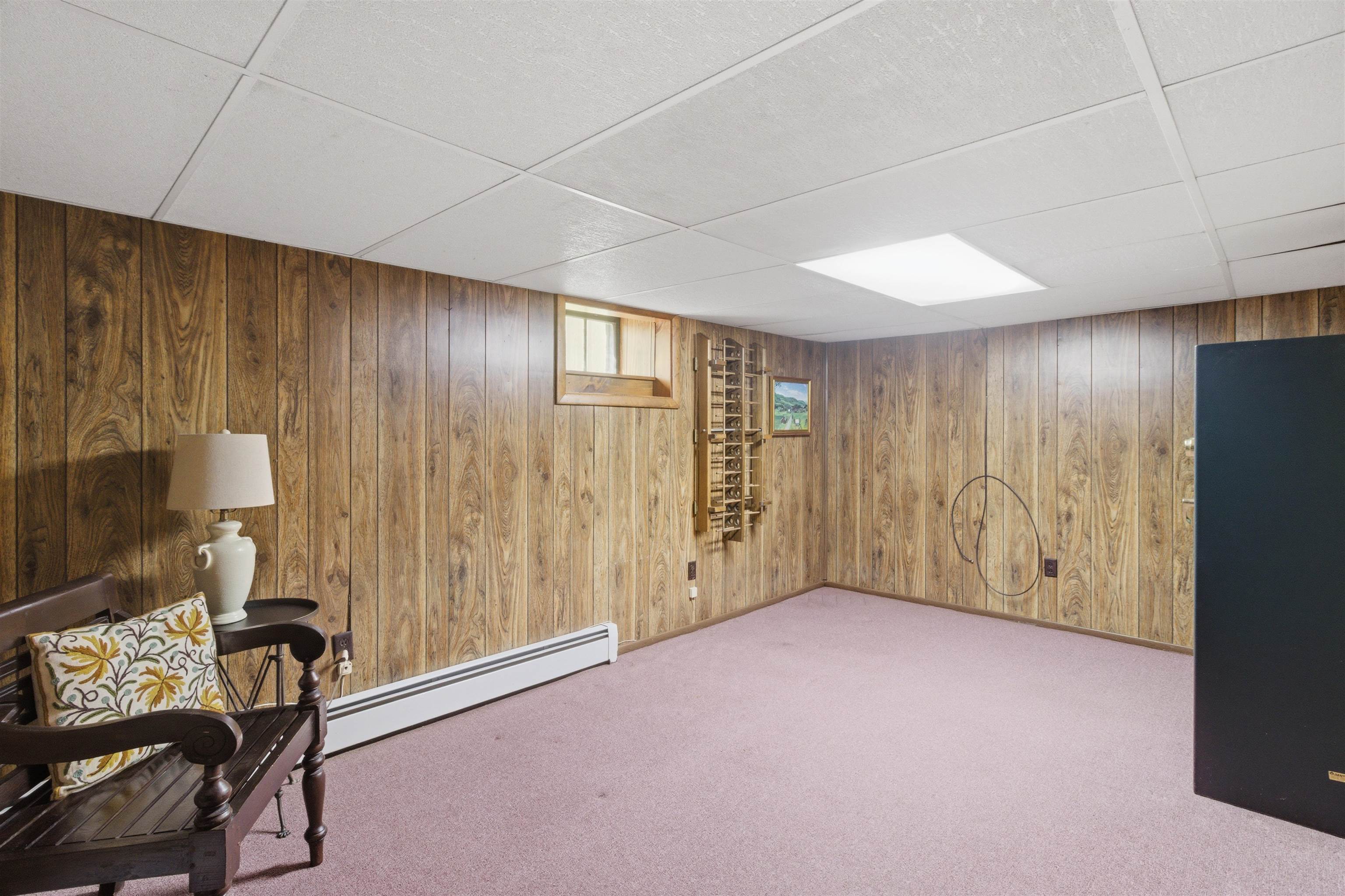 302 Prospect Street Bennington, VT 05201 - Photo 23 of 34 Gallery Image 23