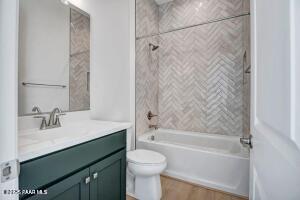 5218 Meandering Trail Prescott, AZ 86301 - Photo 25 of 46 A 26 Ensuite Bathroom