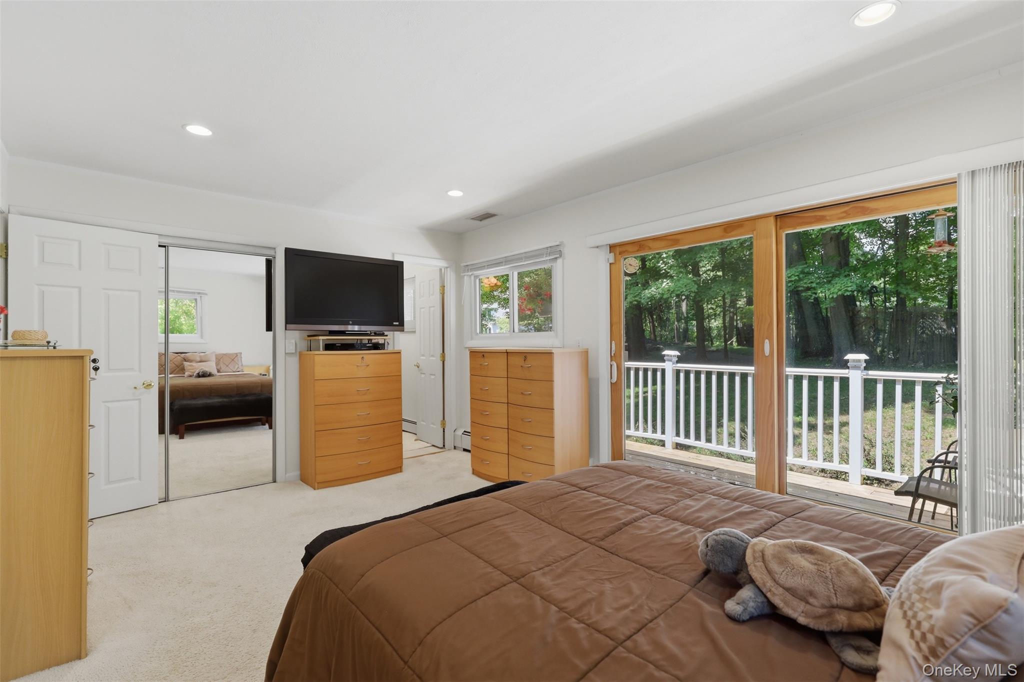 370 Furnace Dock Road Cortlandt Manor, NY 10567 - Photo 26 of 49
