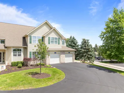 $485,000 | 1018 Terrace Court, Unit 435M, Geneva, WI 53147