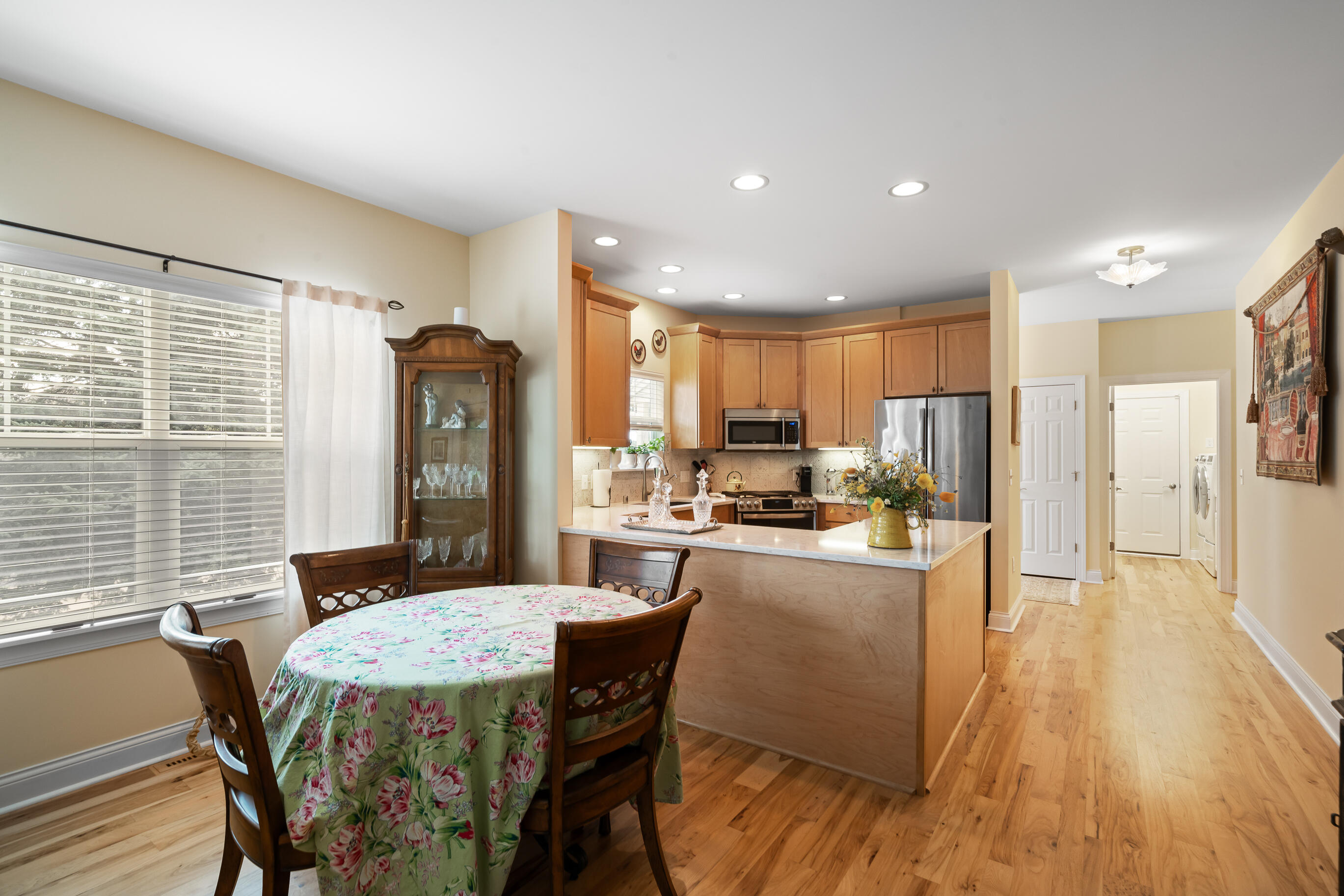 1018 Terrace Court, Unit 435M Geneva, WI 53147 - Photo 3 of 57 Dining/Kitchen