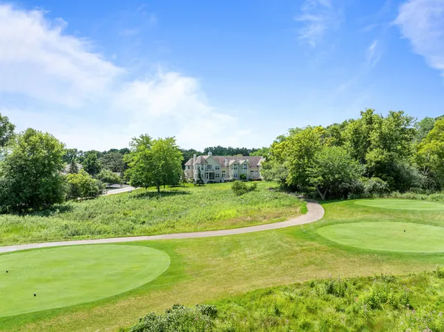 $485,000 | 1018 Terrace Court, Unit 435M, Geneva, WI 53147