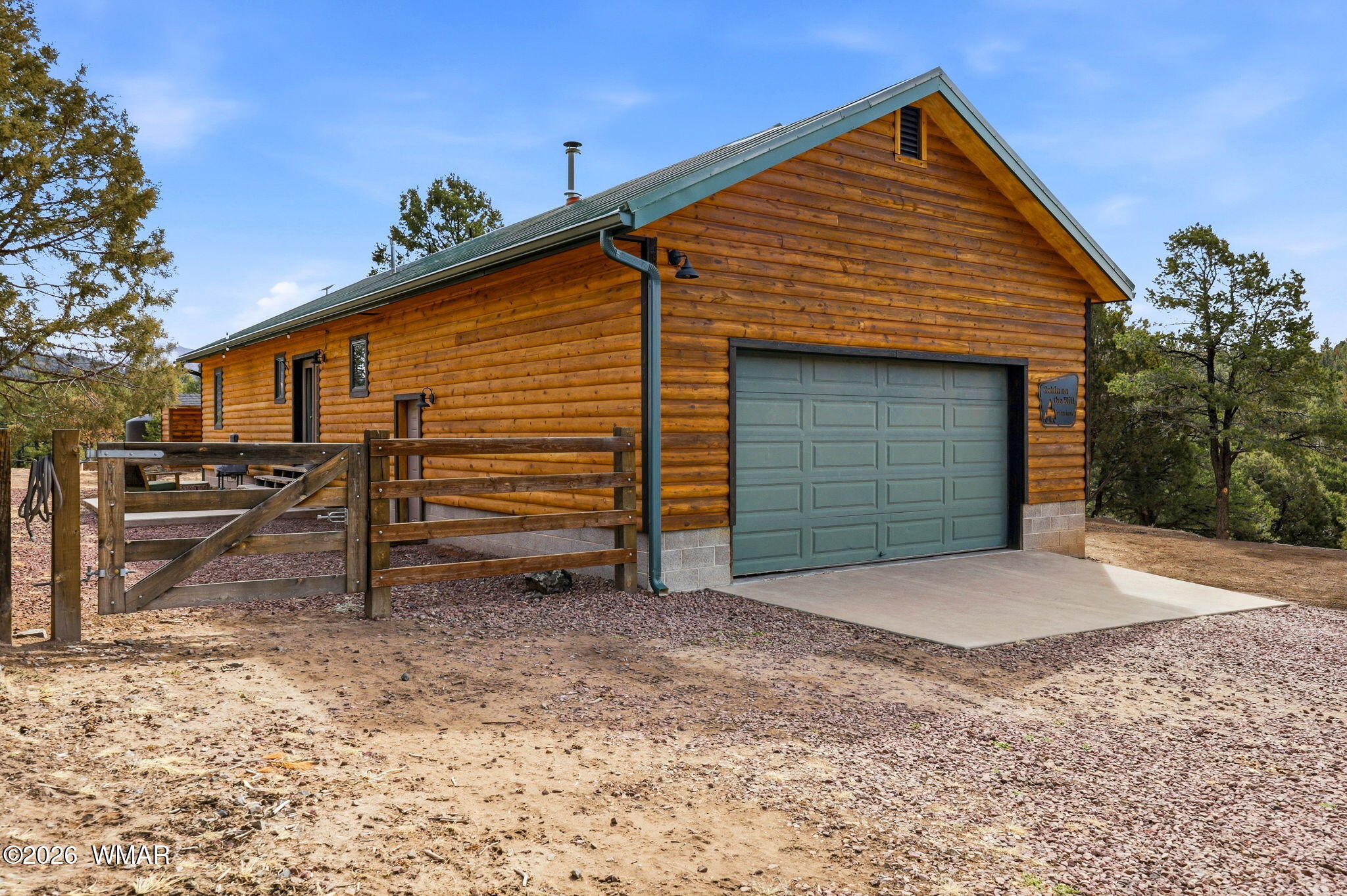 11-15 Co Road Nutrioso, AZ 85932 - Photo 38 of 47 a front view of house