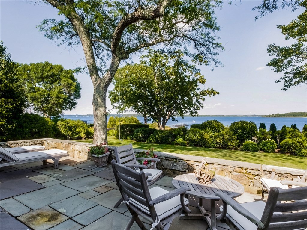 190 Ferry Road North Kingstown, RI 02874 - Photo 1 of 33
