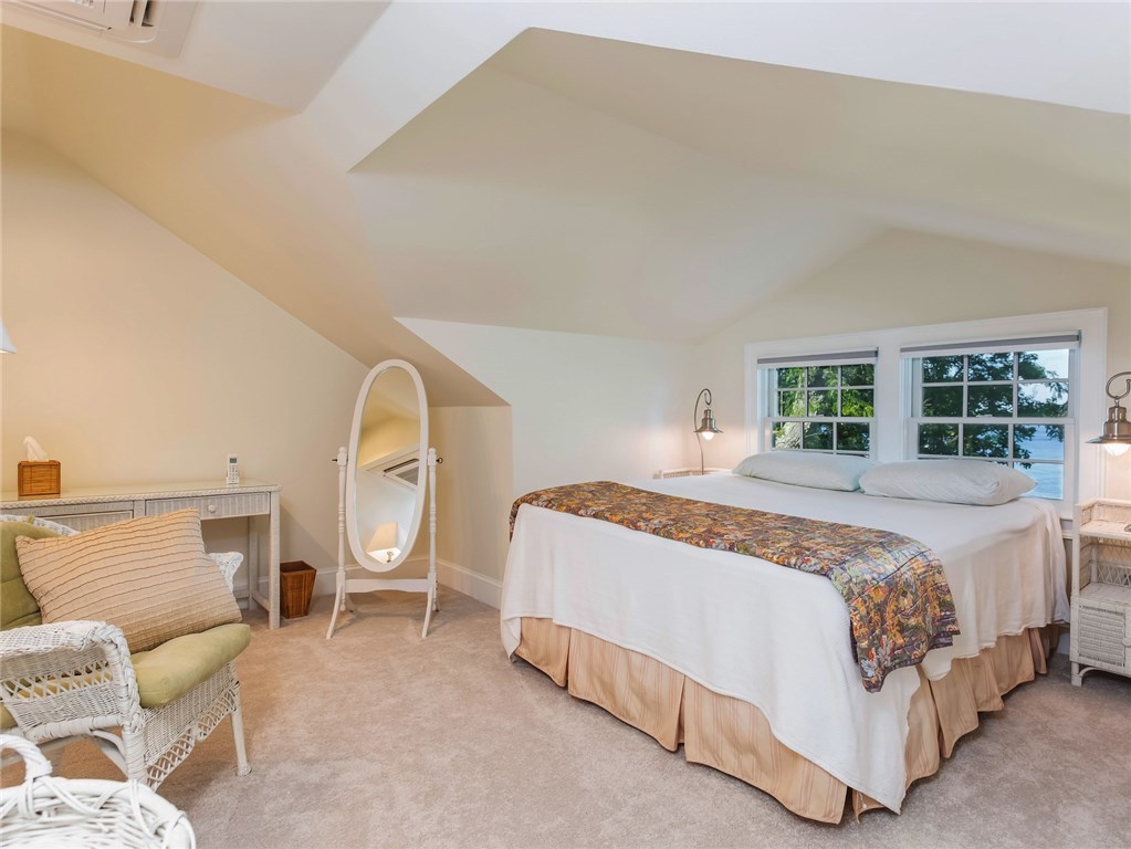 190 Ferry Road North Kingstown, RI 02874 - Photo 30 of 33