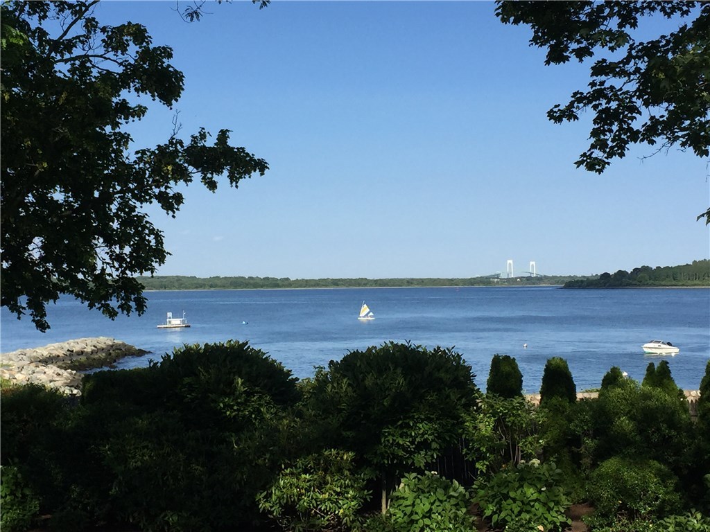 190 Ferry Road North Kingstown, RI 02874 - Photo 4 of 33