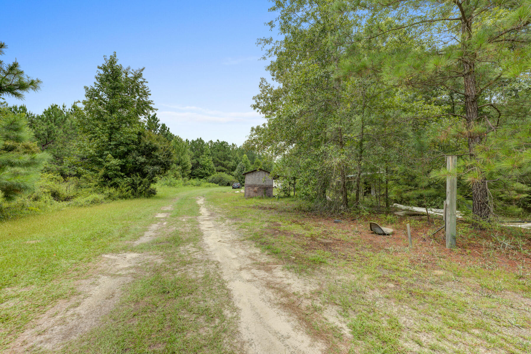 155 Maple Branch Road Reevesville, SC 29471 - Photo 3 of 30 155 Maple Branch Rd, Reevesville SC (22)