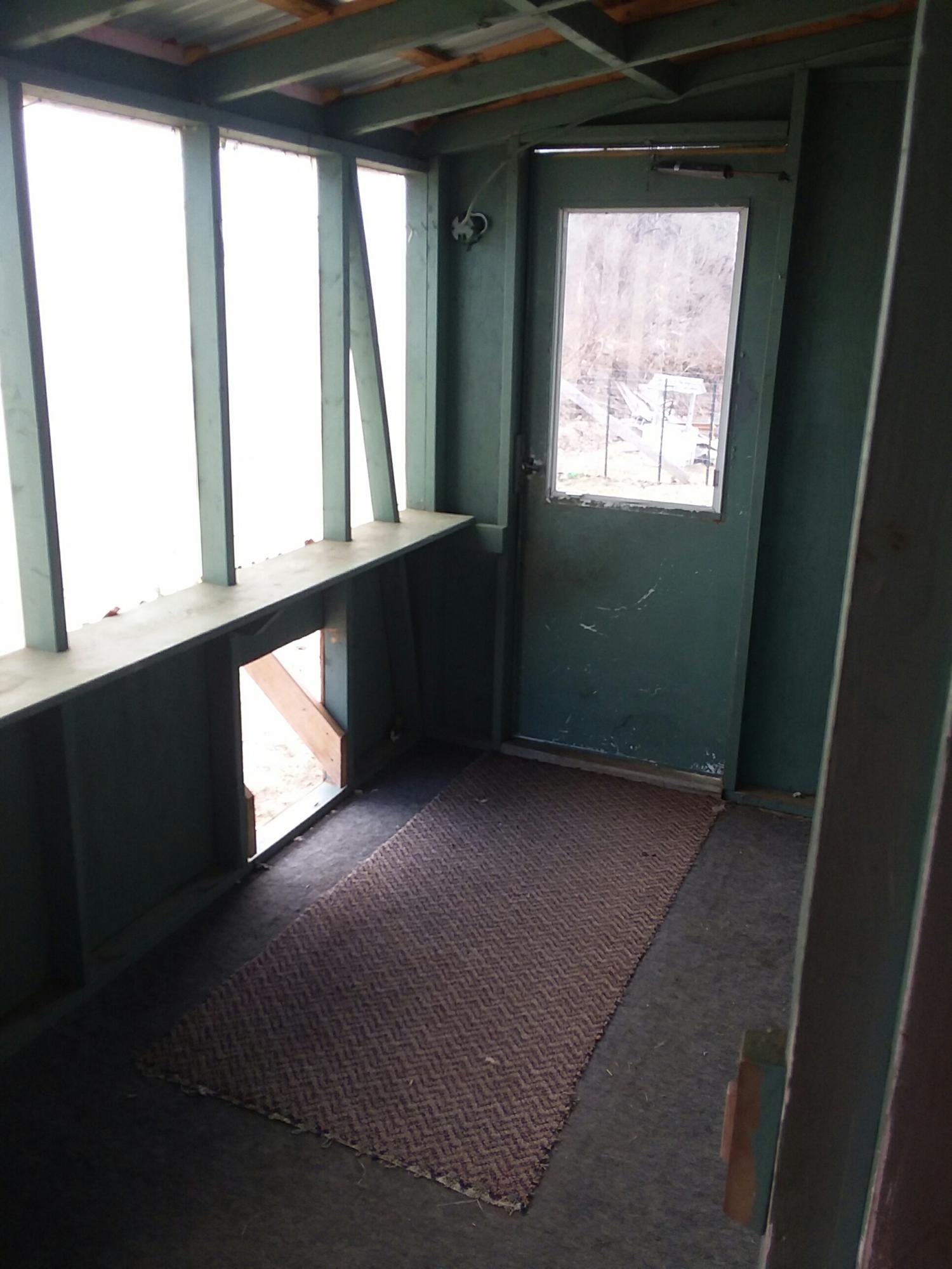 2680 Friendship Road Waldoboro, ME 04572 - Photo 9 of 48 Enclosed Porch 02