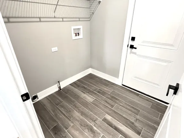 $279,900 | 516 Cobblestone Circle, Harvard, IL 60033