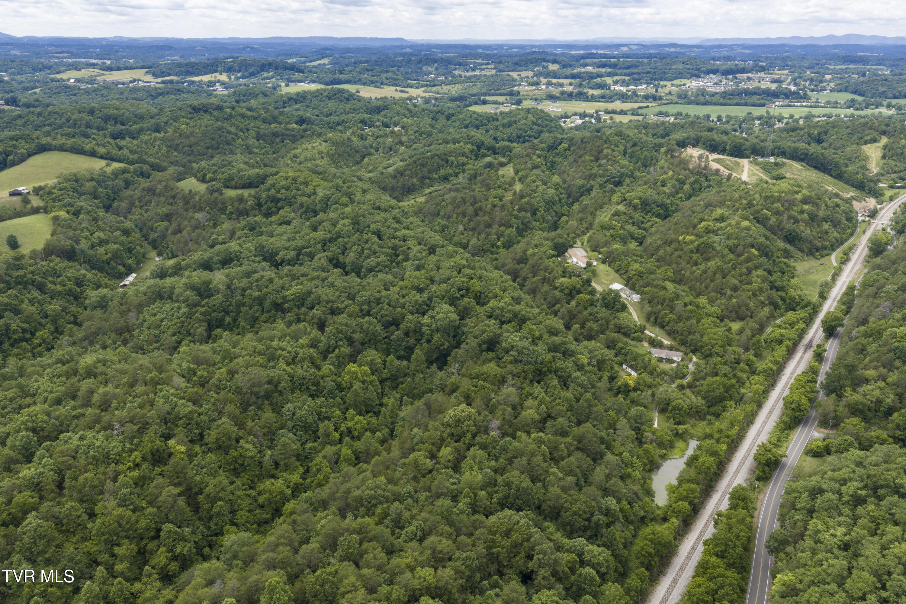 700 Piney Flats Road Piney Flats, TN 37686 - Photo 14 of 44 700-758PineyFlats-Aerials-47