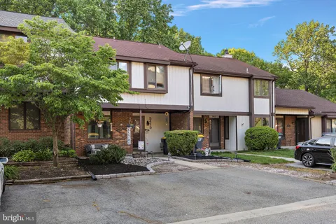 $315,000 | 5415 Doral Drive, Wilmington, DE 19808