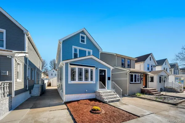 $849,990 | 9127 Gold Road | Ozone Park