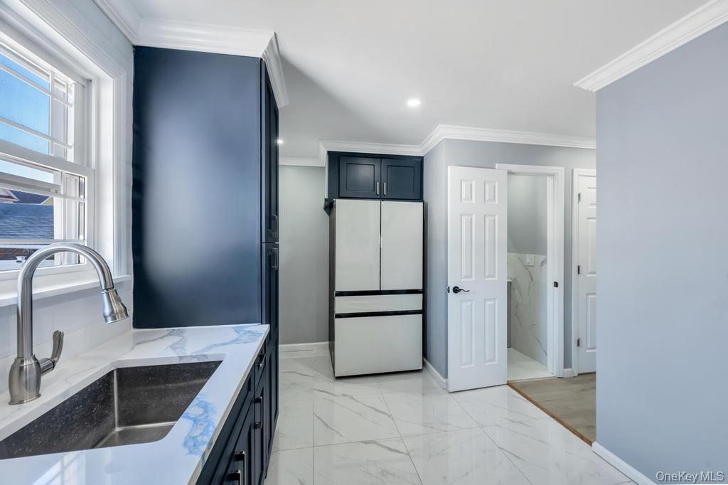 9127 Gold Road Queens, NY 11417 - Photo 4 of 11