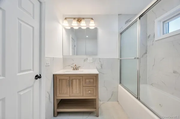 $849,990 | 9127 Gold Road | Ozone Park