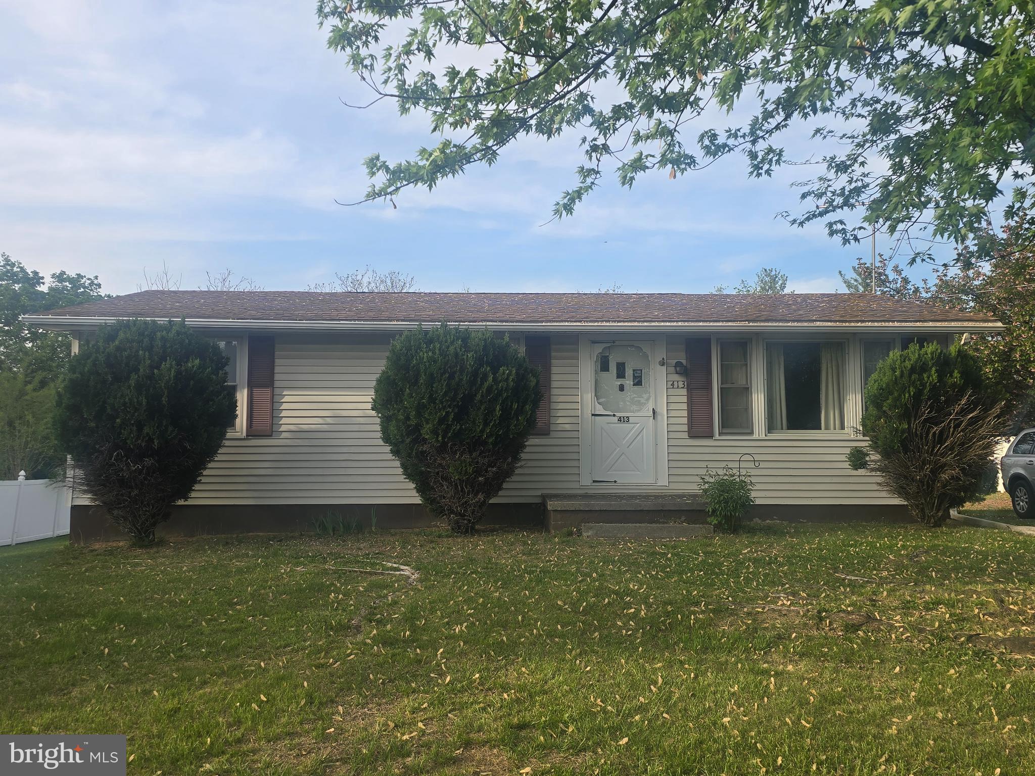 413 Valley Mill Road Winchester, VA 22602 - Photo 2 of 24 Front of home