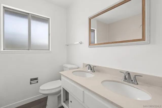 $1,300,000 | 6614 Dennison Street, San Diego, CA 92122