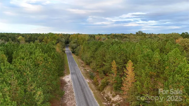 a view of a pathway both side of building