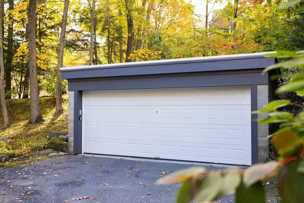 282 Buckminster Road Brookline, MA 02445 - Photo 25 of 26