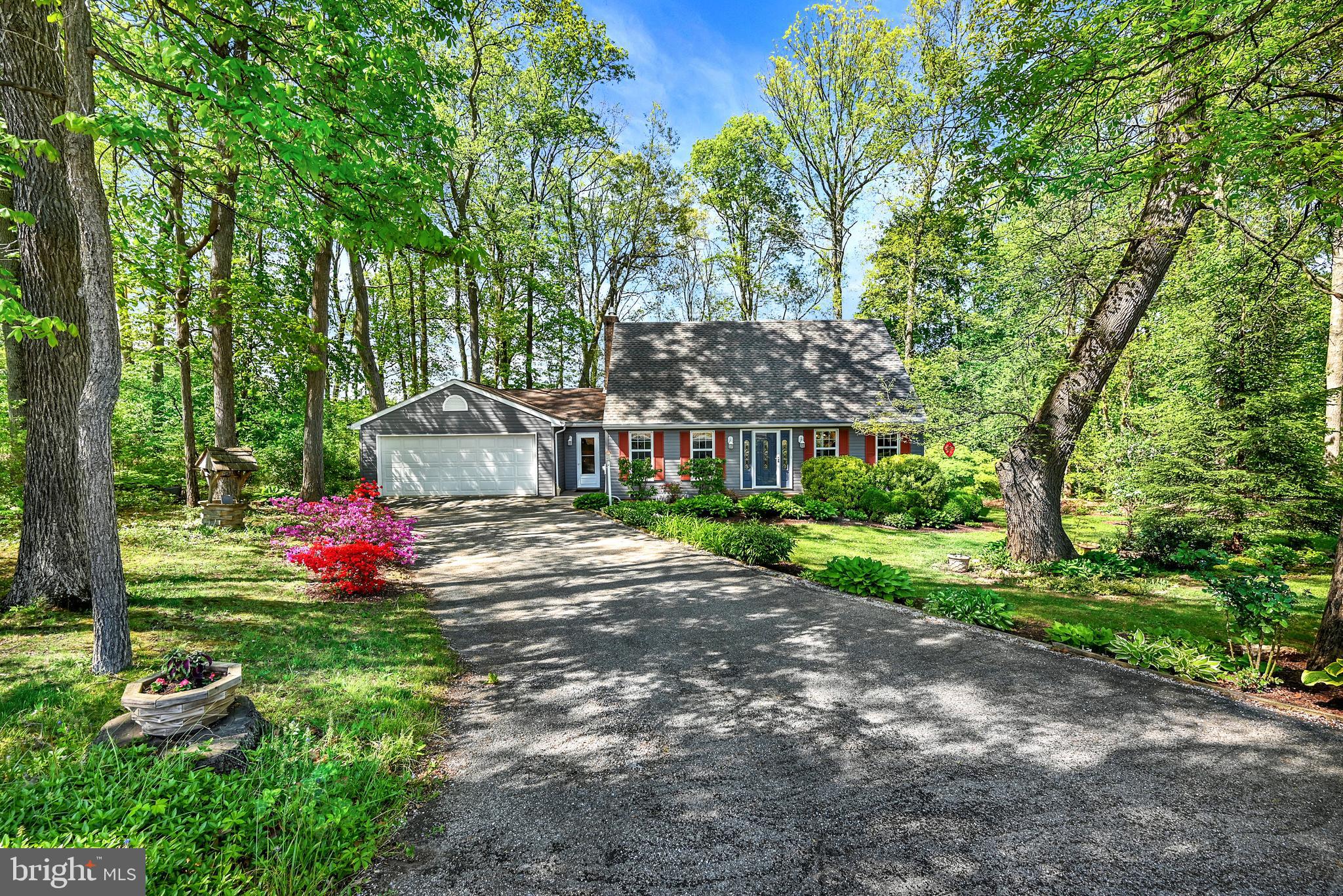 9893 Manifold Road New Park, PA 17352 - Photo 4 of 58 Gallery Image 4