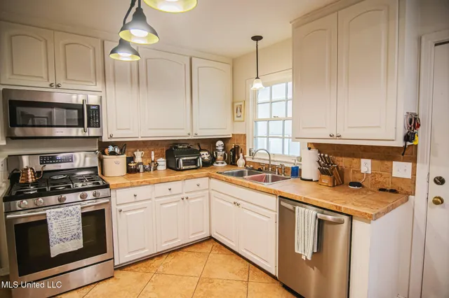 $245,000 | 761 Euclid Avenue, Jackson, MS 39202