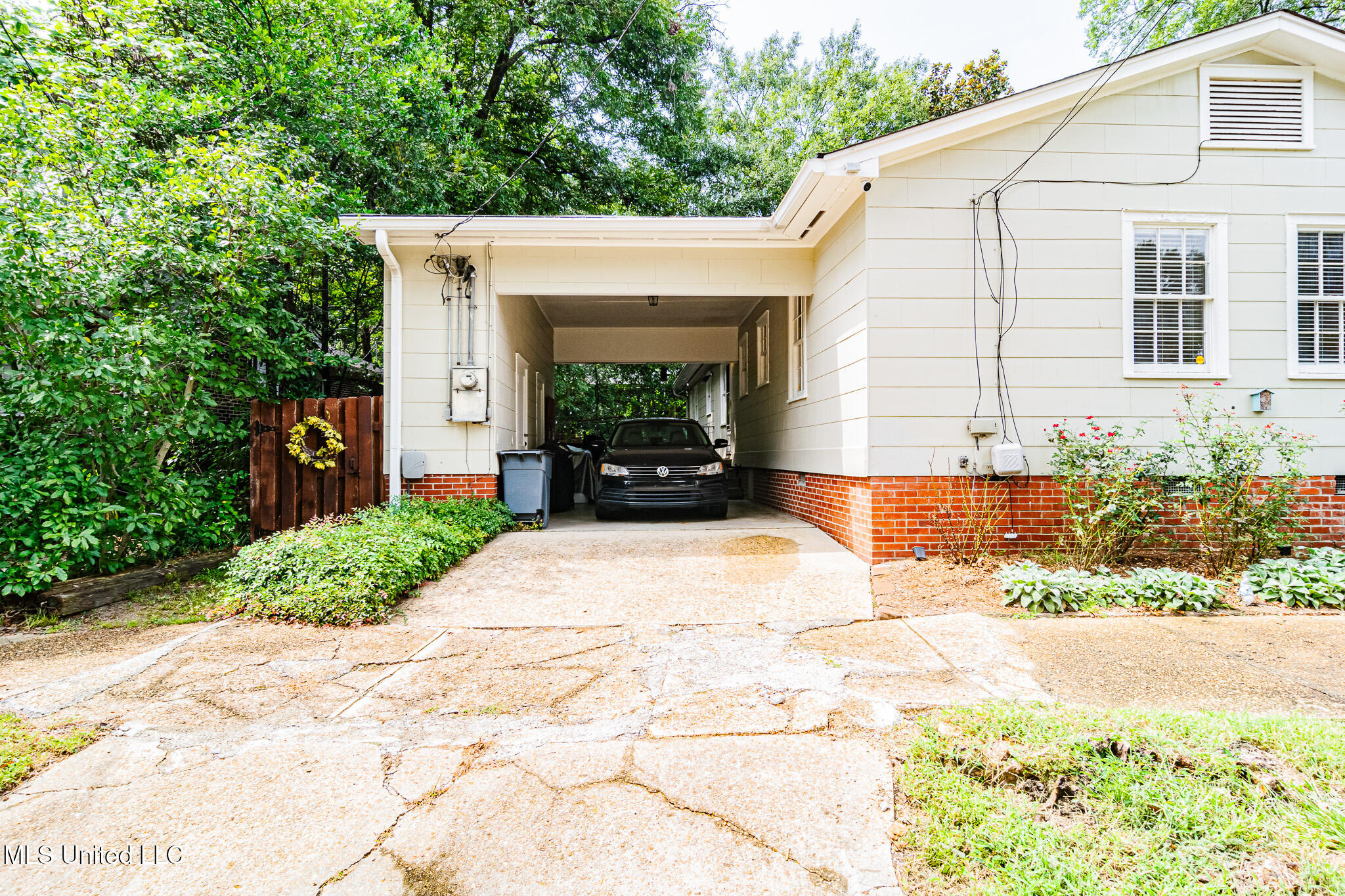 761 Euclid Avenue Jackson, MS 39202 - Photo 7 of 57 DSC_0506