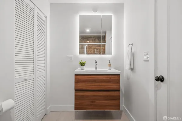 $1,250,000 | 4090 17th Street, San Francisco, CA 94114