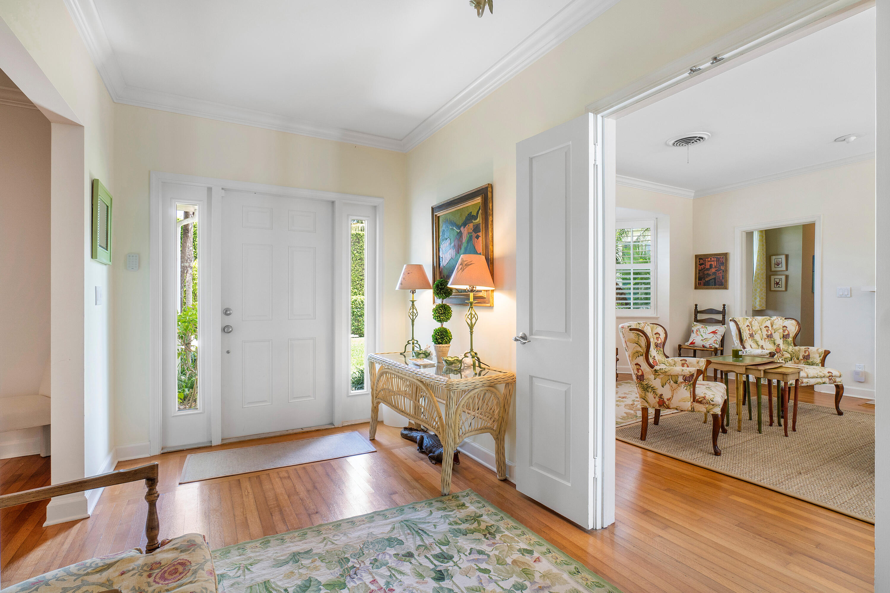 230 Plantation Road Palm Beach, FL 33480 - Photo 5 of 30 a view of a livingroom with furniture and hardwood floor