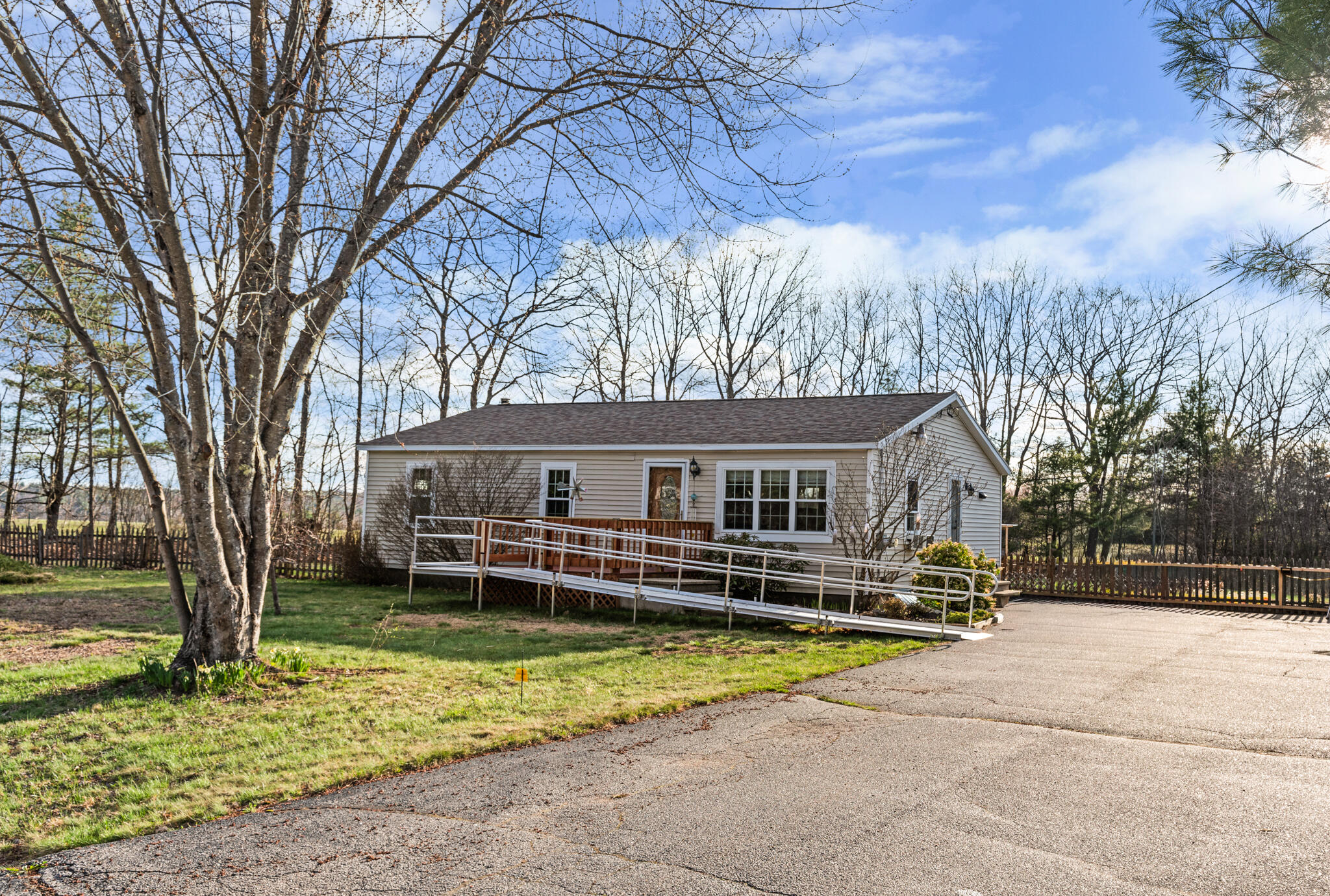 11 Michelle Way Saco, ME 04072 - Photo 1 of 30 DSC07272