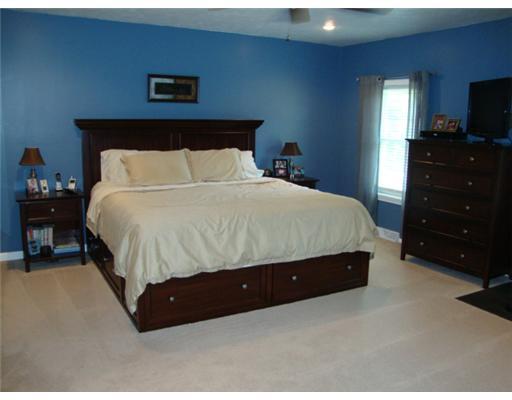 155 Mellingertown Road Mount Pleasant, PA 15666 - Photo 6 of 14 Master Bedroom.