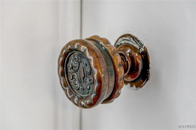 $899,777 | 461 Linwood Avenue, Buffalo, NY 14209