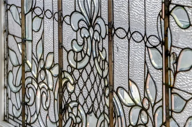 $899,777 | 461 Linwood Avenue, Buffalo, NY 14209