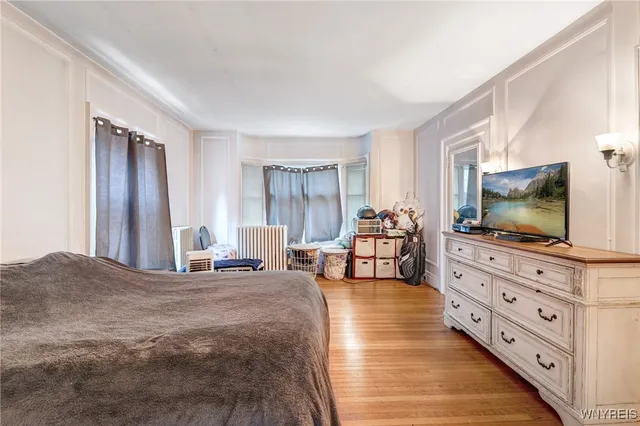 $899,777 | 461 Linwood Avenue, Buffalo, NY 14209