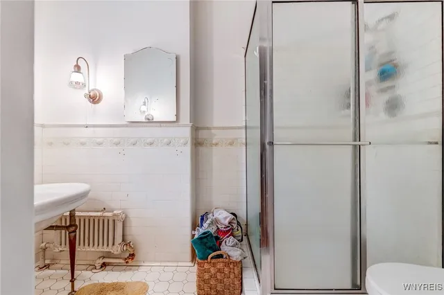 $899,777 | 461 Linwood Avenue, Buffalo, NY 14209