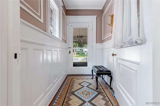 $899,777 | 461 Linwood Avenue, Buffalo, NY 14209