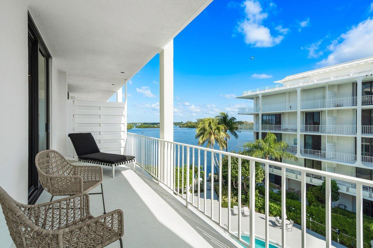 2150 Ibis Isle Road, Unit 17 Palm Beach, FL 33480 - Photo 21 of 43 028-2150IbisIsleRoad-PalmBeach-FL-33480-