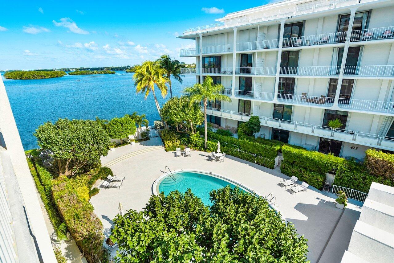 2150 Ibis Isle Road, Unit 17 Palm Beach, FL 33480 - Photo 35 of 43 029