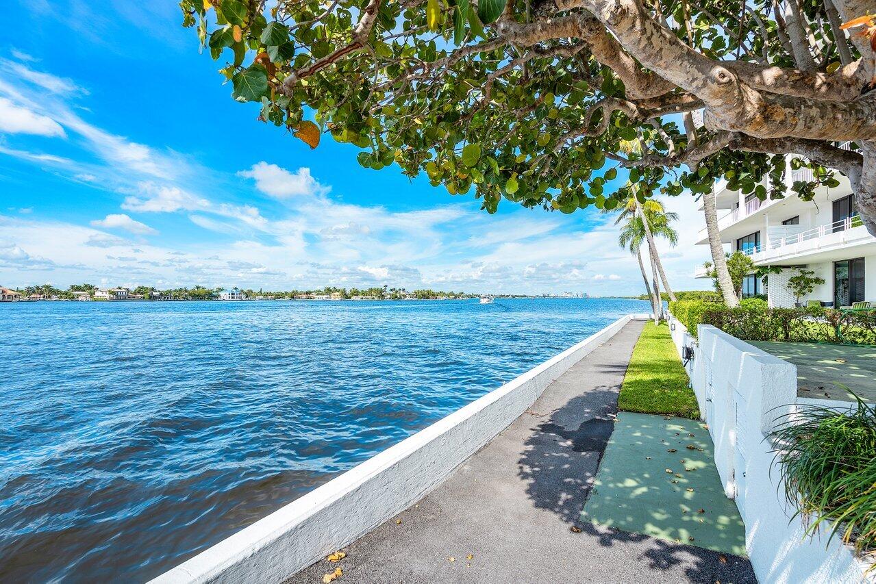 2150 Ibis Isle Road, Unit 17 Palm Beach, FL 33480 - Photo 42 of 43 036-2150IbisIsleRoad-PalmBeach-FL-33480-