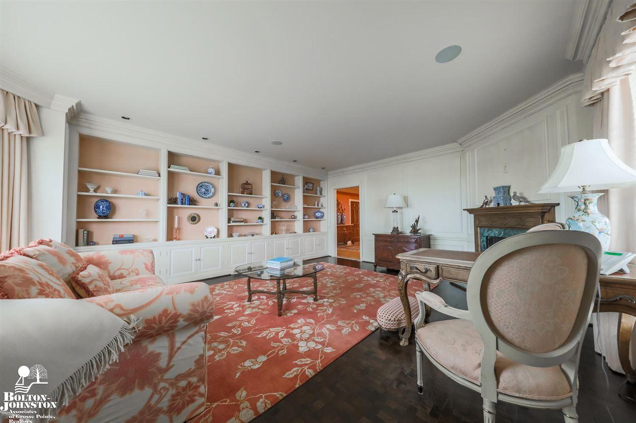 415 Lake Shore Road Grosse Pointe Farms, MI 48236 - Photo 10 of 41