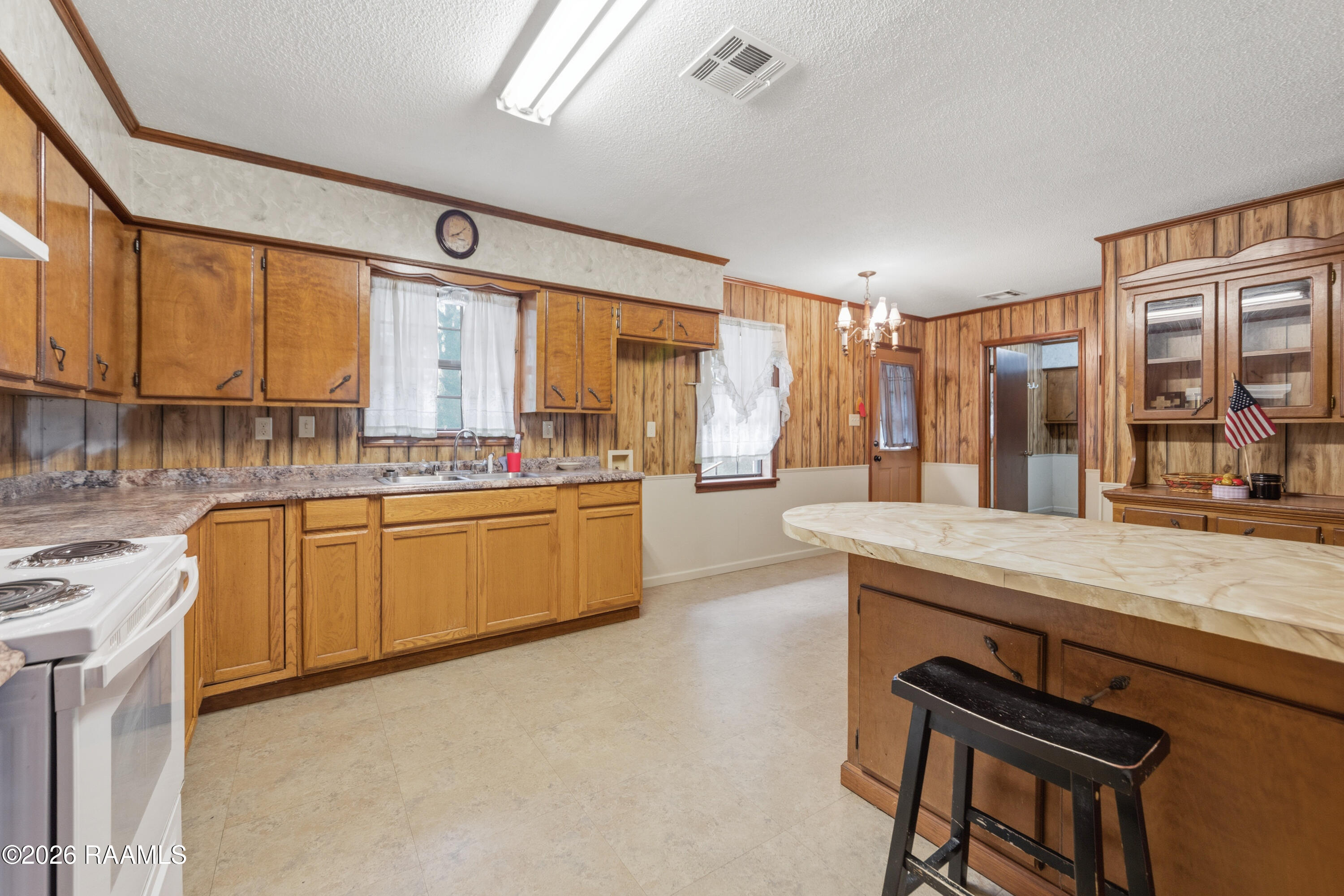 421 Chachere Lane Church Point, LA 70525 - Photo 15 of 46 421 Chachere-27
