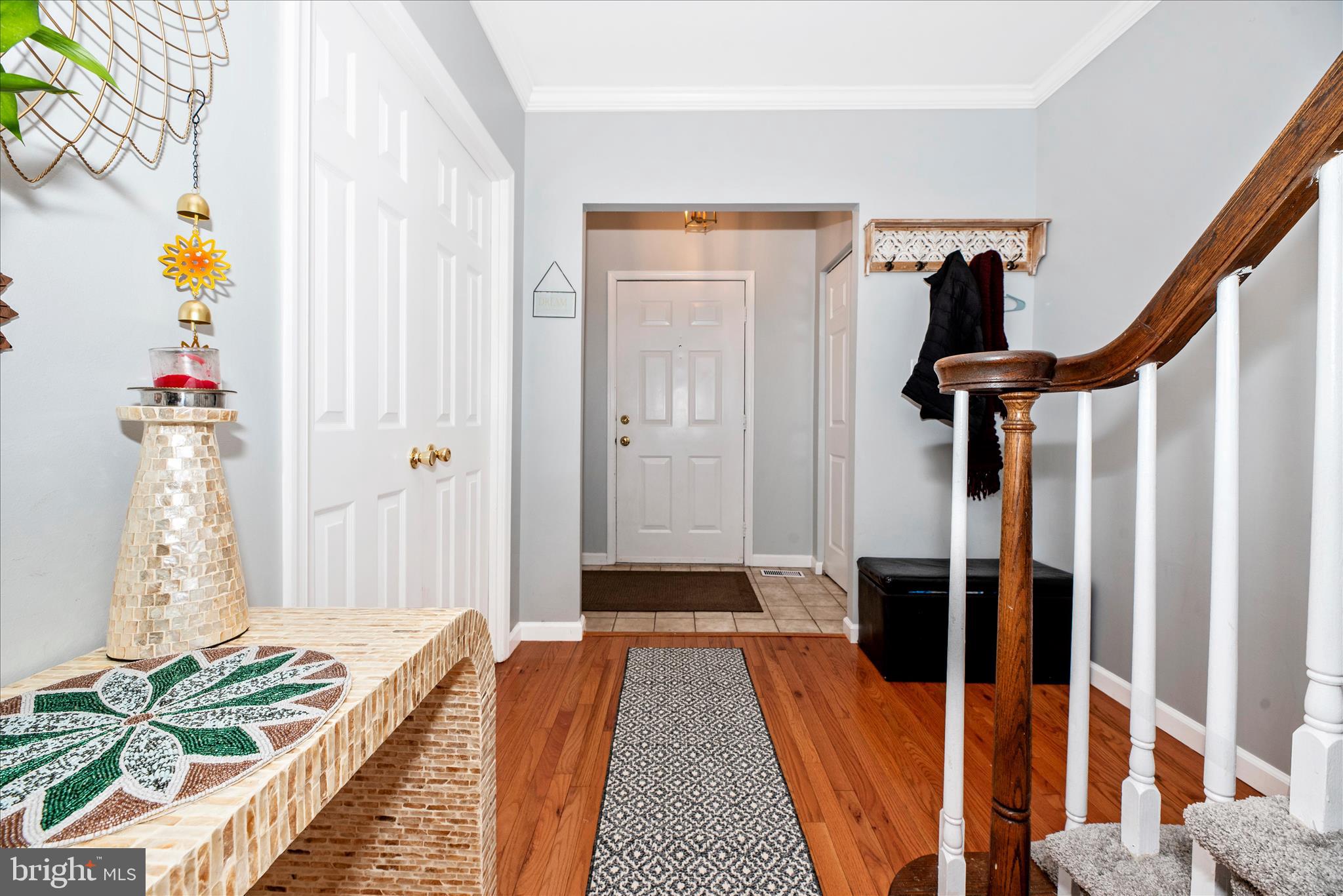 2309 Wonderview Road Lutherville-Timonium, MD 21093 - Photo 4 of 42 Entry