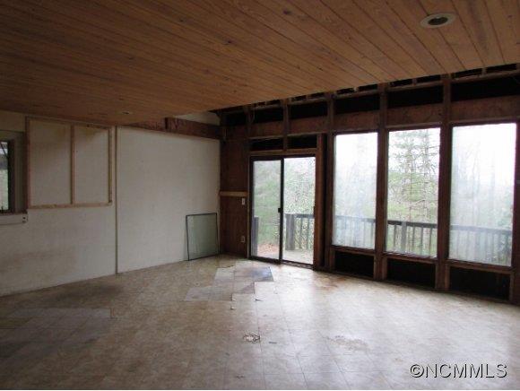 370 Pine Run Ridge Spruce Pine, NC 28777 - Photo 11 of 21 Gallery Image 11