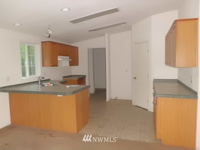 226 Bennett Road, Unit 9 Randle, WA 98377 - Photo 11 of 18 Gallery Image 11